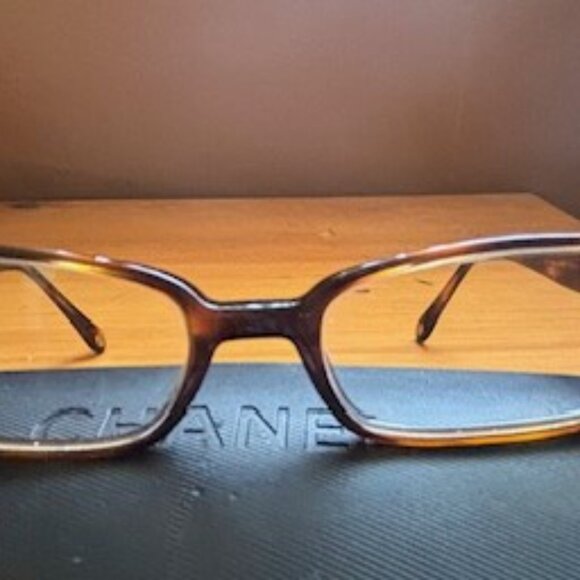 CHANEL eyeglass frames - Picture 4 of 7
